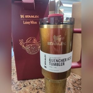 Stanley Lainey Wilson Country Gold